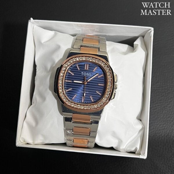 8.Tomi Hilfliger Copy