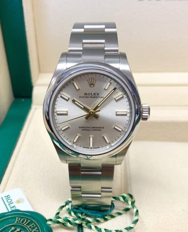 5.Rolex oyster perpetual Datejust