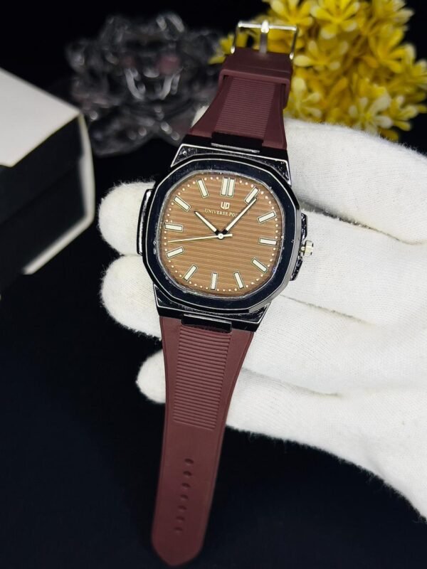 12.Universal Point Octavia