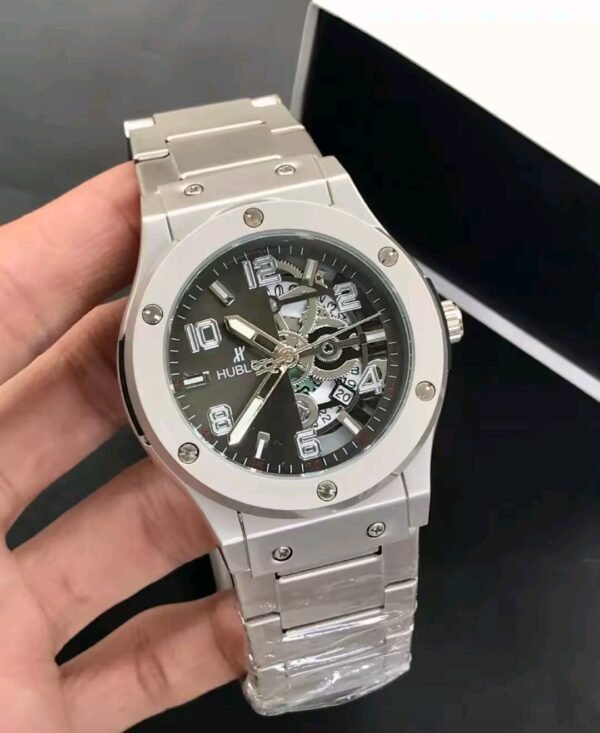 22.Hublot skeleton